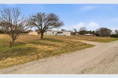 2511 Greenfield, Princeton, TX 75407 - Photo 5