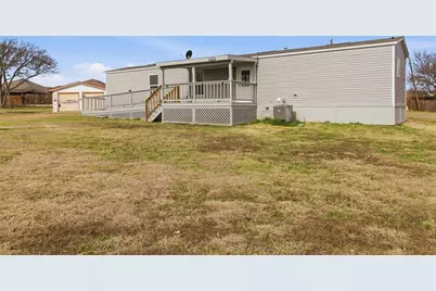 2511 Greenfield, Princeton, TX 75407 - Photo 3