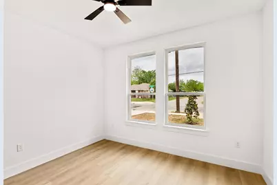 4020 Hamilton Avenue, Dallas, TX 75210 - Photo 27