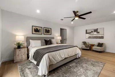 8825 Vista Oaks Circle, Dallas, TX 75243 - Photo 19