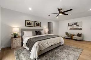 8825 Vista Oaks Cir, Dallas, TX 75243 - Photo 19