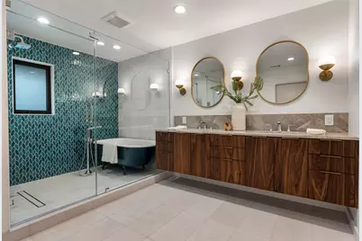 8825 Vista Oaks Circle, Dallas, TX 75243 - Photo 21