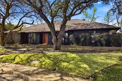 8825 Vista Oaks Circle, Dallas, TX 75243 - Photo 39