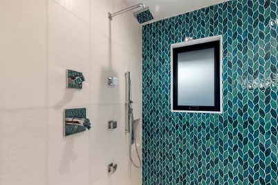 8825 Vista Oaks Circle, Dallas, TX 75243 - Photo 23