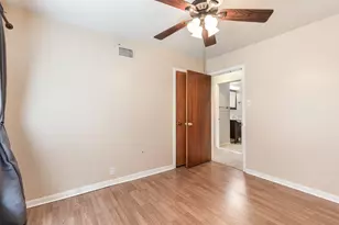 1808 W College St, Sherman, TX 75092 - Photo 17