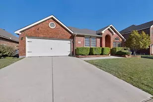 1605 Weeping Willow Ln, Arlington, TX 76002 - Photo 3