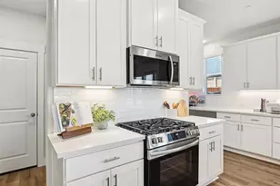 12895 Red Hawk Dr, Farmers Branch, TX 75234 - Photo 25