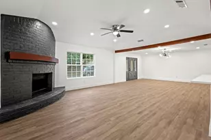 6000 Cool Springs Dr, Arlington, TX 76001 - Photo 5