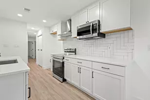 6000 Cool Springs Dr, Arlington, TX 76001 - Photo 7