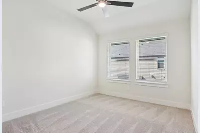 12895 Red Hawk Drive #19, Farmers Branch, TX 75234 - Photo 17