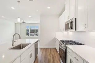 12895 Red Hawk Dr, Farmers Branch, TX 75234 - Photo 13