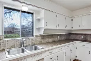 5828 Wales Ave, Fort Worth, TX 76133 - Photo 13