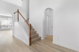 8604 Secret Forest Dr, Dallas, TX 75249 - Photo 3