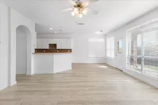 8604 Secret Forest Dr, Dallas, TX 75249 - Photo 13