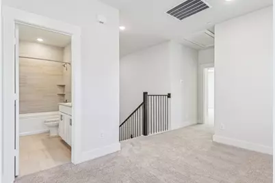 12895 Raven Way #33, Farmers Branch, TX 75234 - Photo 17