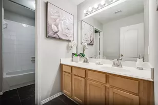 1425 Gatlinburg Cir, DeSoto, TX 75115 - Photo 13