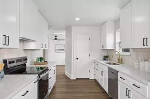 3401 Radcliffe Dr, Rowlett, TX 75088 - Photo 11