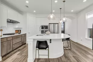 913 Gilbreath Ave, Crowley, TX 76036 - Photo 5