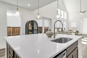 913 Gilbreath Ave, Crowley, TX 76036 - Photo 7