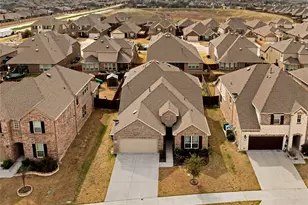 813 Sweeping Butte Dr, Fort Worth, TX 76052 - Photo 1