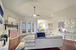 904 Regal Bluff Ln, DeSoto, TX 75115 - Photo 9