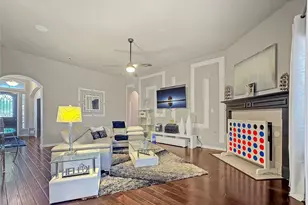 904 Regal Bluff Ln, DeSoto, TX 75115 - Photo 7