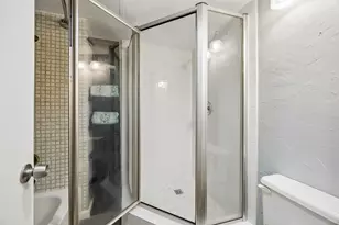 18240 Midway Rd, Dallas, TX 75287 - Photo 11