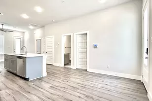 2501 Ascension Blvd, Arlington, TX 76006 - Photo 9