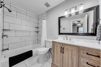 18 E Mountain Lane, Grand Prairie, TX 75052 - Photo 27