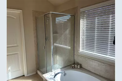 217 Villanova Drive, Van Alstyne, TX 75495 - Photo 15