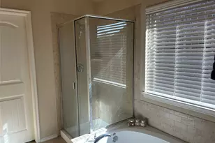 217 Villanova Dr, Van Alstyne, TX 75495 - Photo 15