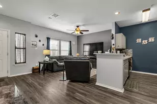 1125 Kathy Ln, Lewisville, TX 75067 - Photo 7