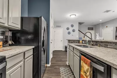 1125 Kathy Lane #8, Lewisville, TX 75067 - Photo 11