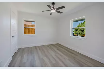 310 E 6th Street, Prosper, TX 75078 - Photo 23