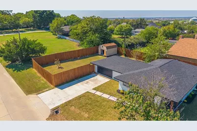 310 E 6th Street, Prosper, TX 75078 - Photo 9