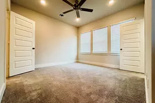 760 W Bedford Euless Rd, Hurst, TX 76053 - Photo 29