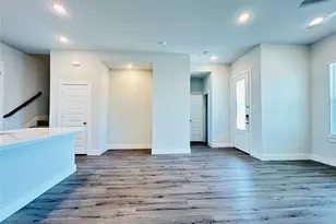 760 W Bedford Euless Rd, Hurst, TX 76053 - Photo 33