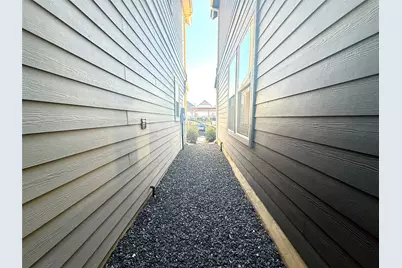 760 W Bedford Euless Road #214, Hurst, TX 76053 - Photo 23