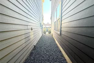 760 W Bedford Euless Rd, Hurst, TX 76053 - Photo 23