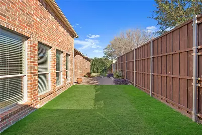 9886 Bell Rock Road, Frisco, TX 75035 - Photo 29