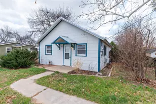 425 S 1st St W, Clyde, TX 79510 - Photo 5