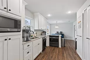 2201 Mountainview Dr, Hurst, TX 76054 - Photo 15