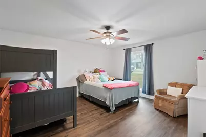 2201 Mountainview Drive, Hurst, TX 76054 - Photo 11