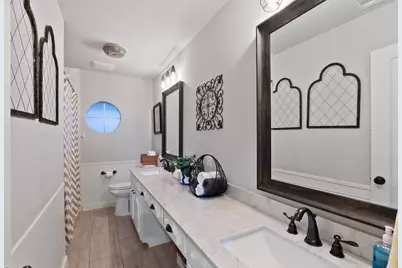 2201 Mountainview Drive, Hurst, TX 76054 - Photo 9