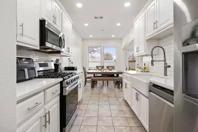 210 Maltby Road, Irving, TX 75061 - Photo 5