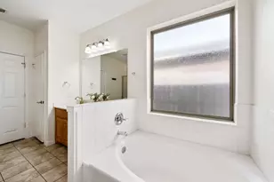 210 Maltby Rd, Irving, TX 75061 - Photo 15