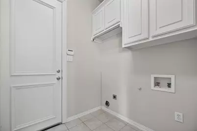 3215 Ricci Lane, Irving, TX 75062 - Photo 37