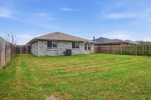 1607 Tampa Bay Dr, Dallas, TX 75217 - Photo 31