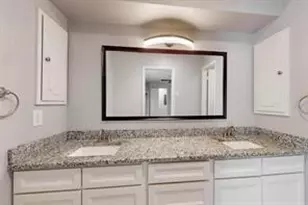 14724 Overview Dr, Dallas, TX 75254 - Photo 23