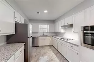 14724 Overview Dr, Dallas, TX 75254 - Photo 11